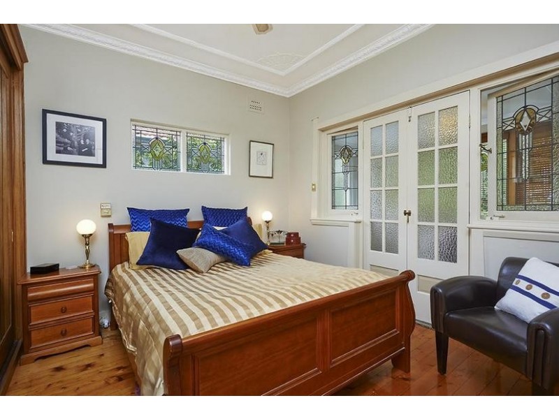 14 Victoria Square, Ashfield NSW 2131