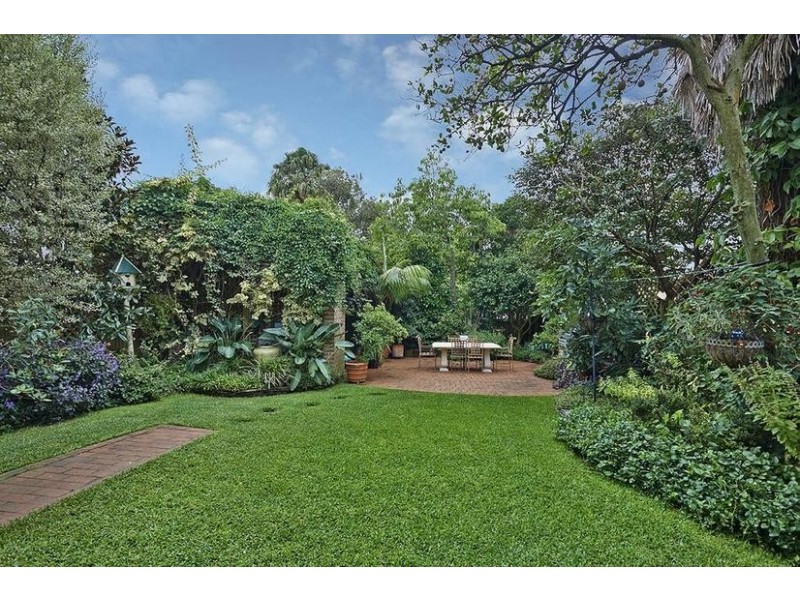 14 Victoria Square, Ashfield NSW 2131