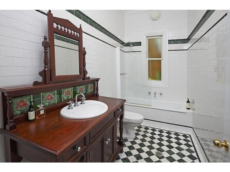 90 Norton Street, Ashfield NSW 2131