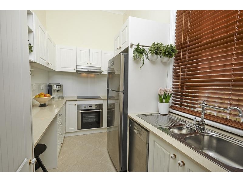 1/12 Cecil Street, Ashfield NSW 2131