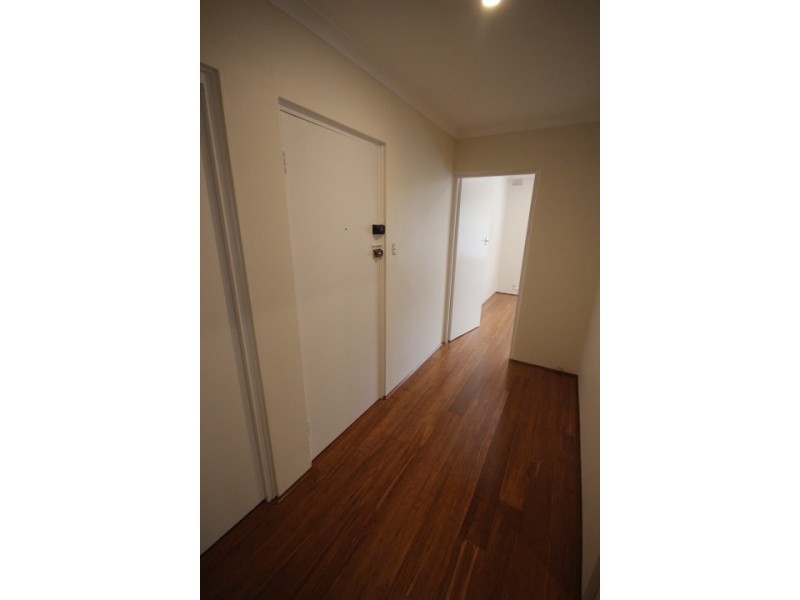 4/2B Woodcourt Street, Marrickville NSW 2204