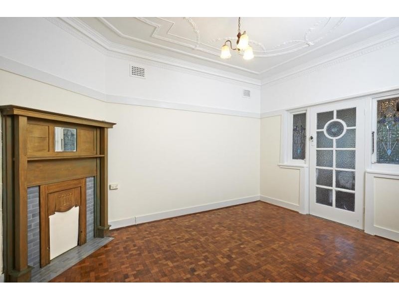 115 Victoria Street, Lewisham NSW 2049