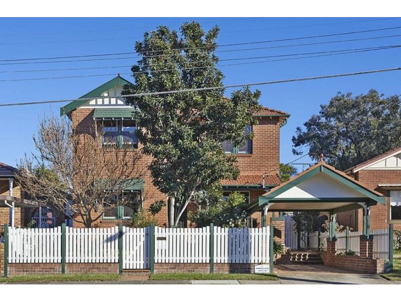 16 Foord Avenue, Hurlstone Park NSW 2193