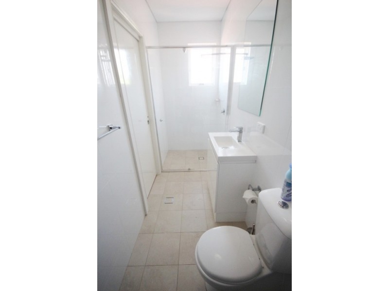 6/2 Victoria Square, Ashfield NSW 2131