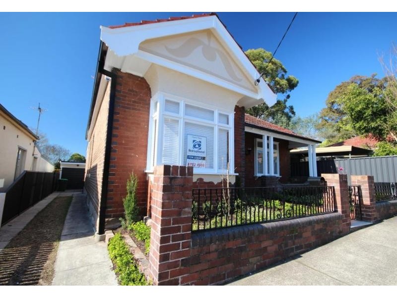 30 Pigott Street, Dulwich Hill NSW 2203