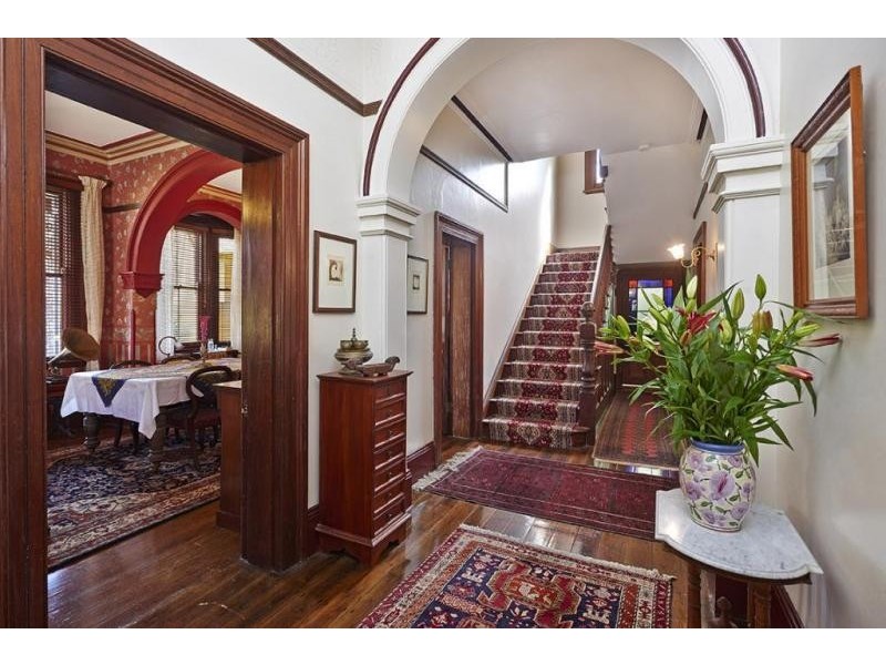 18 Julia Street, Ashfield NSW 2131