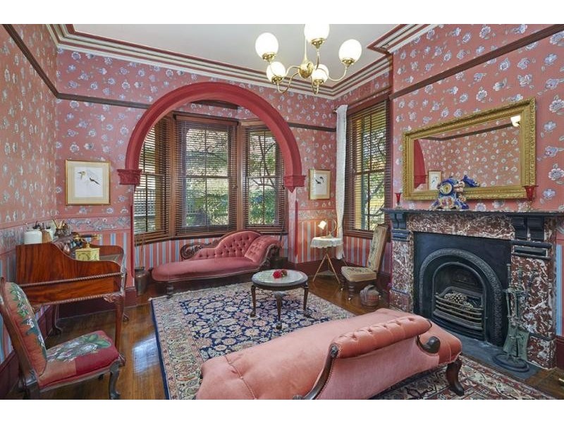 18 Julia Street, Ashfield NSW 2131