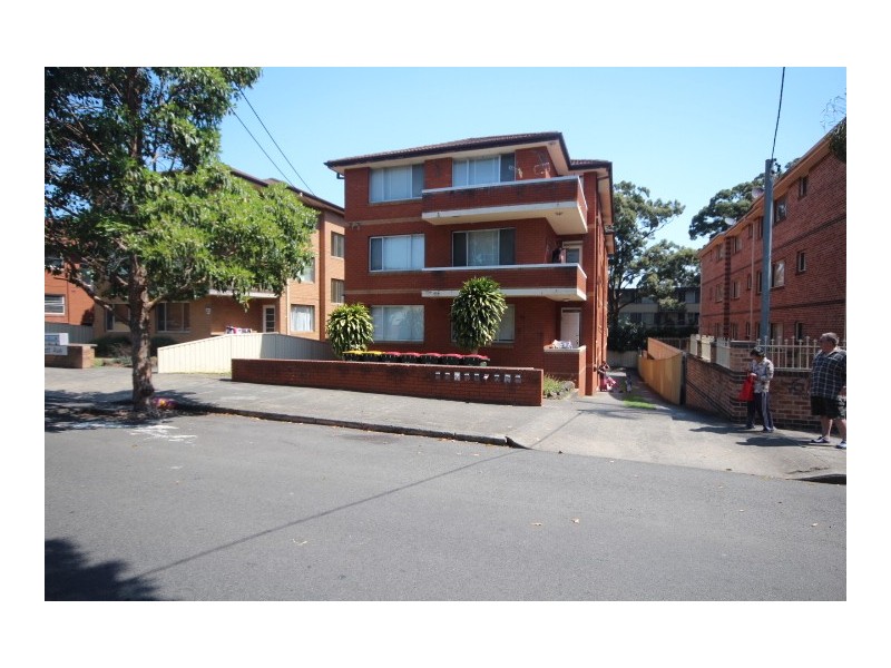 8/29 Harnett Avenue, Marrickville NSW 2204