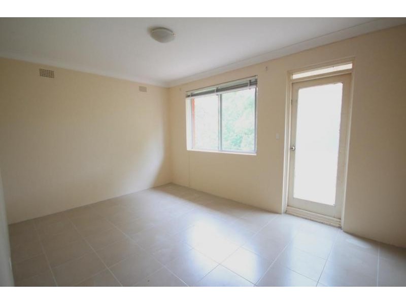 8/29 Harnett Avenue, Marrickville NSW 2204