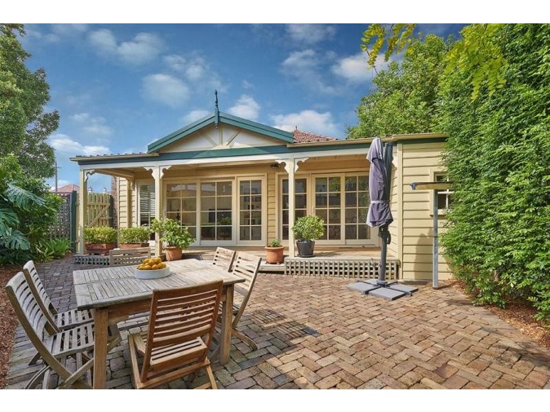 81 Floss Street, Hurlstone Park NSW 2193