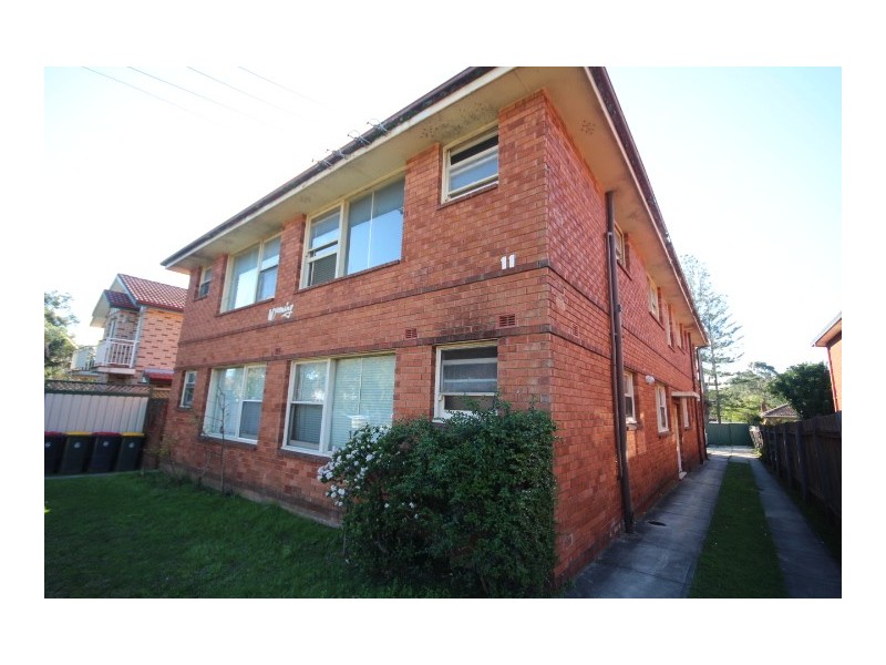 7/11 Graham Road, Narwee NSW 2209