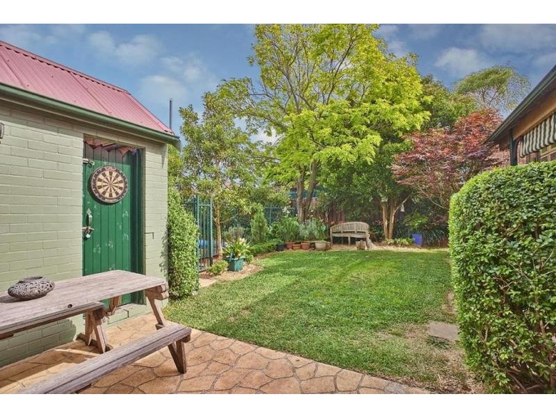 23 Service Avenue, Ashfield NSW 2131