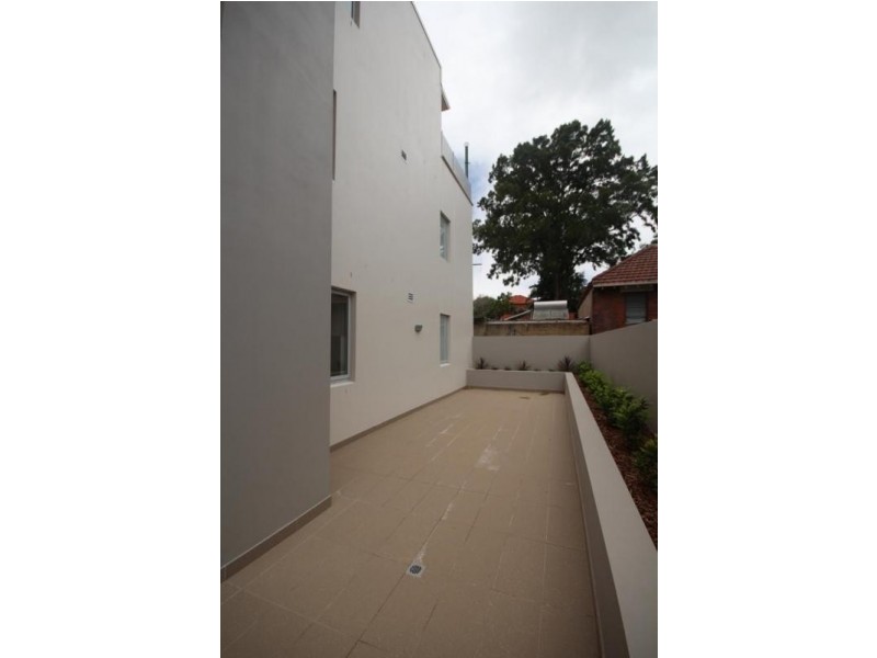 4/2 Toothill Street, Lewisham NSW 2049