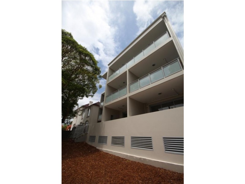 4/2 Toothill Street, Lewisham NSW 2049