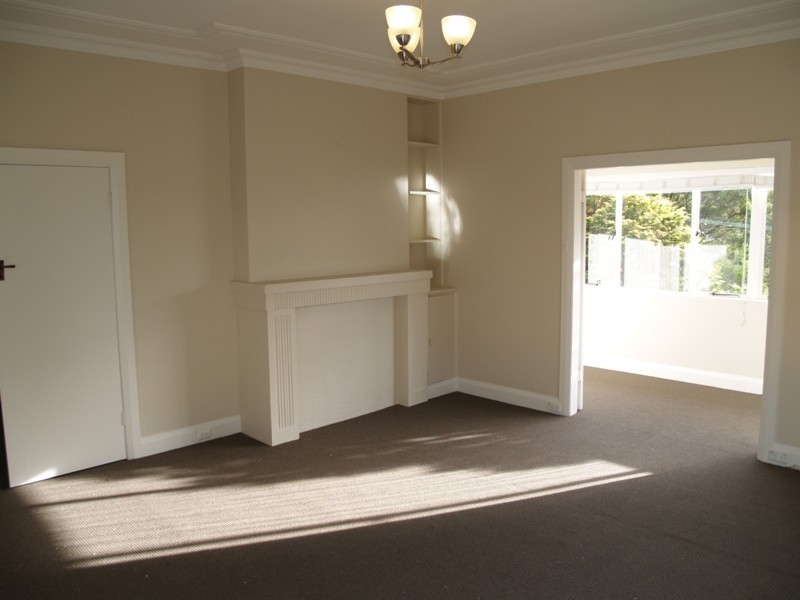 2/48 Hardy Street, Ashfield NSW 2131