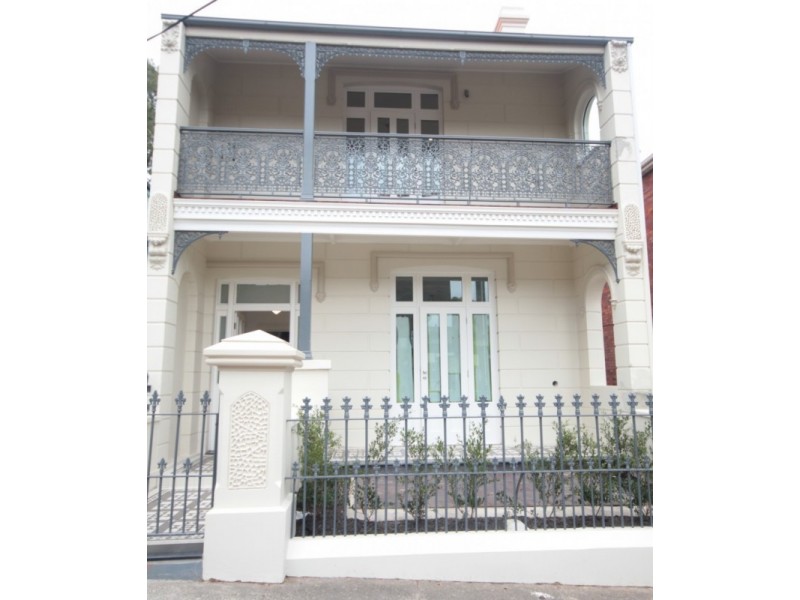 2/8 Holt Street, Stanmore NSW 2048