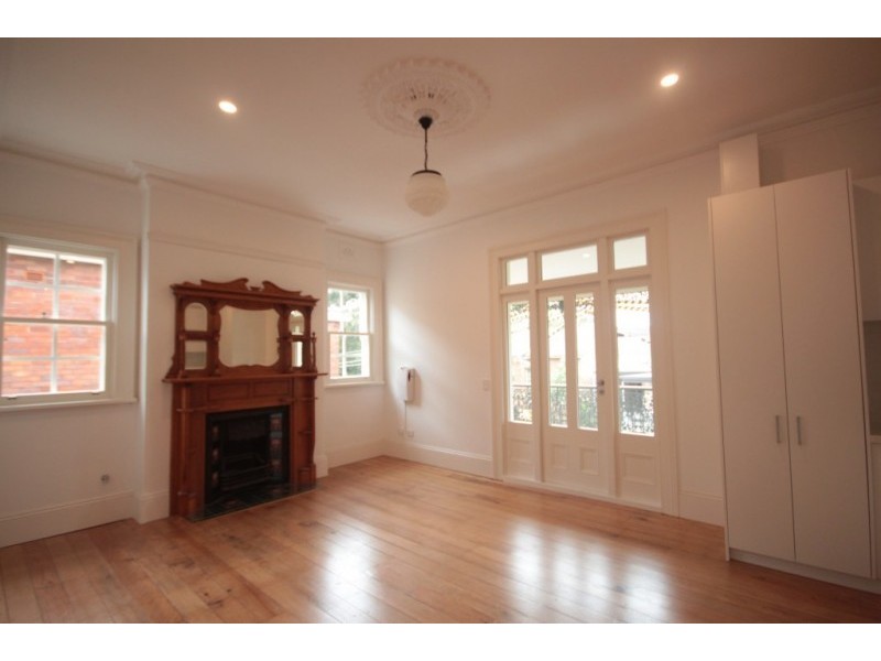 2/8 Holt Street, Stanmore NSW 2048