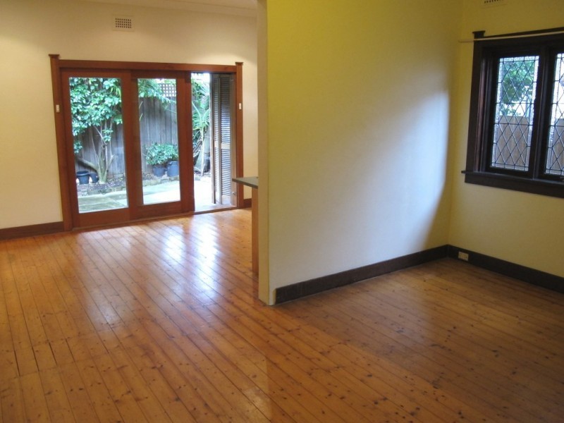 18 Jarvie Avenue, Petersham NSW 2049