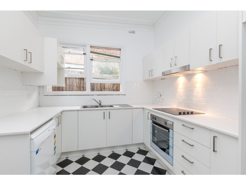 2/185 Old Canterbury Road, Summer Hill NSW 2130