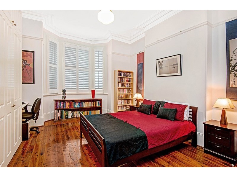 2/85 Queen Street, Ashfield NSW 2131