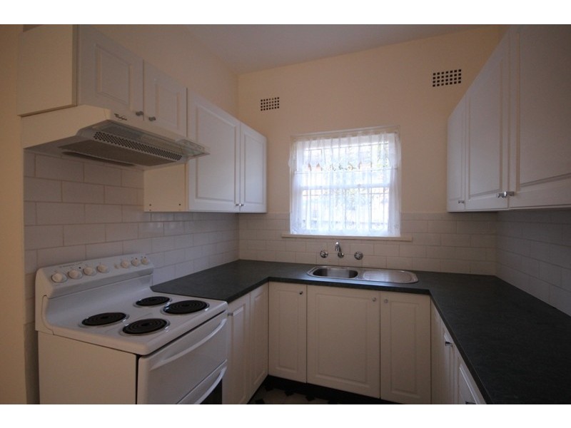 1/10 Albert Parade, Ashfield NSW 2131