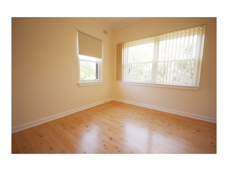 2/10 Albert Parade, Ashfield NSW 2131