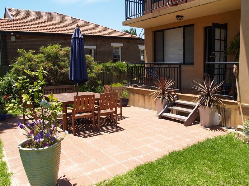 1/12 Bartlett Street, Summer Hill NSW 2130