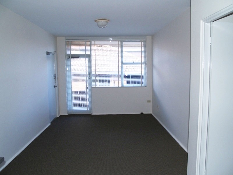 2/40 Robert Street, Ashfield NSW 2131