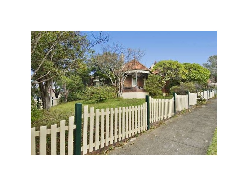 2 Hurlstone Avenue, Summer Hill NSW 2130
