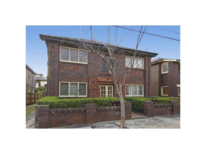 2/10 Grainger Avenue, Ashfield NSW 2131