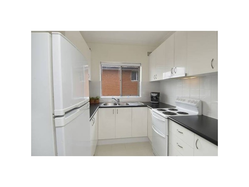 8/29 Myra Road, Dulwich Hill NSW 2203
