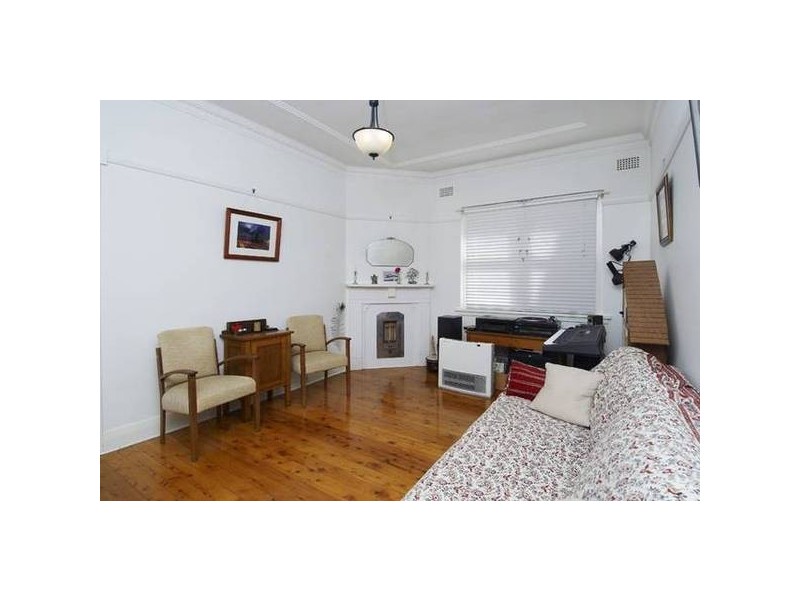 1/18A Kensington Road, Summer Hill NSW 2130