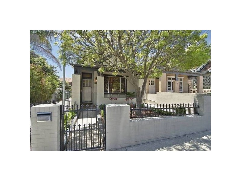 22 Pigott Street, Dulwich Hill NSW 2203