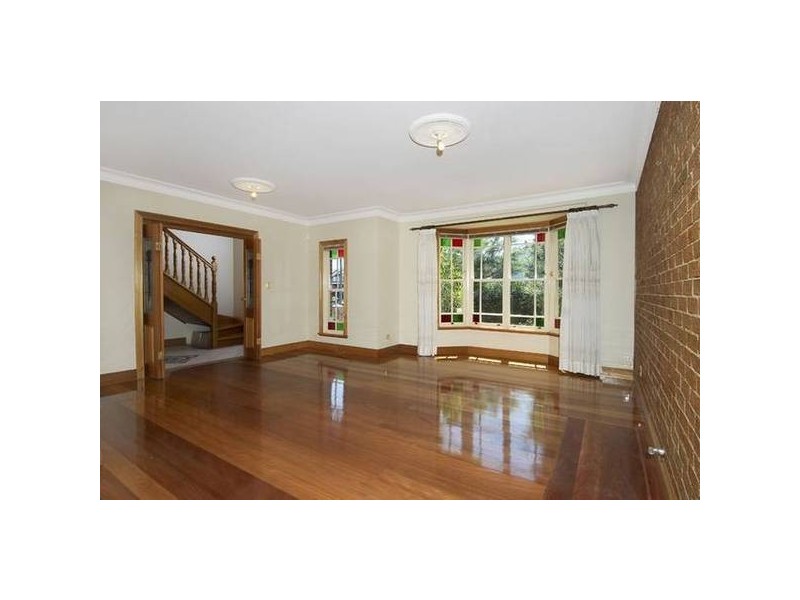 7 Yeo Ave, Ashfield NSW 2131