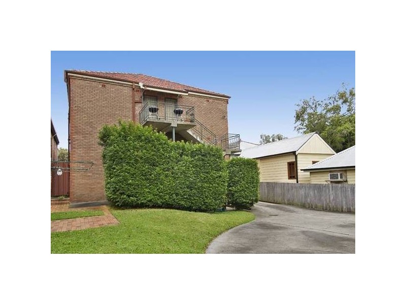 2/32 Bartlett Street, Summer Hill NSW 2130
