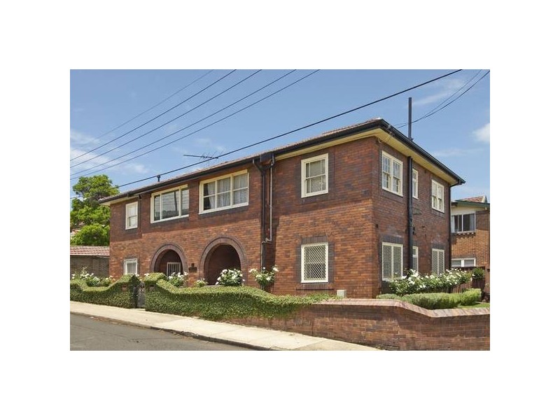 1/2 Rose Street, Ashfield NSW 2131