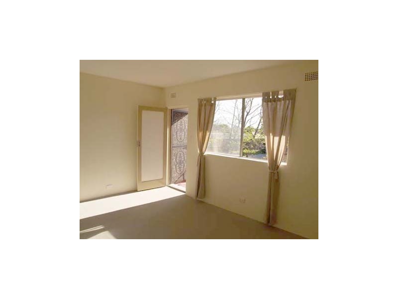 8/12-14 Woodbury Street, Marrickville NSW 2204