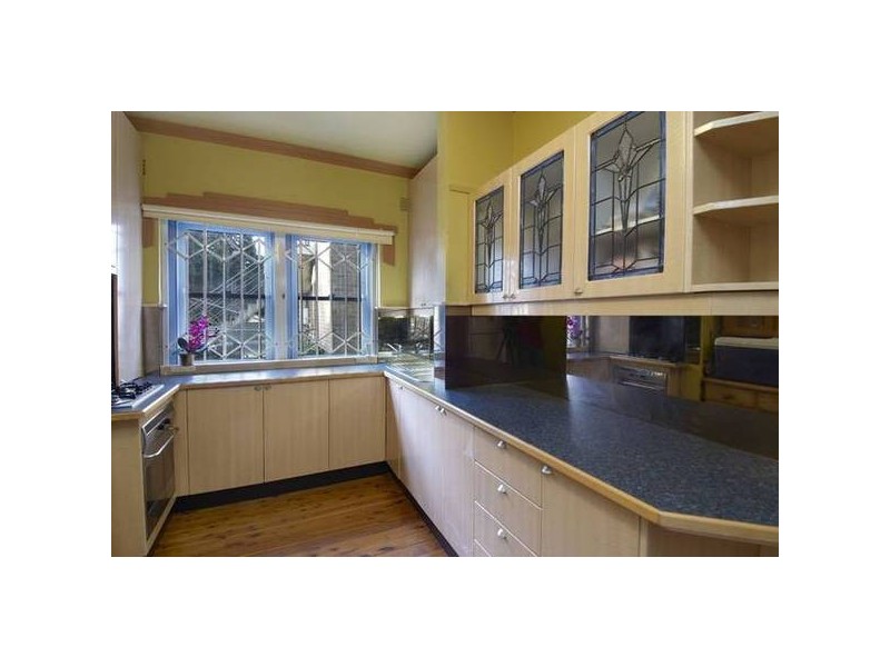 2/10 Grainger Avenue, Ashfield NSW 2131