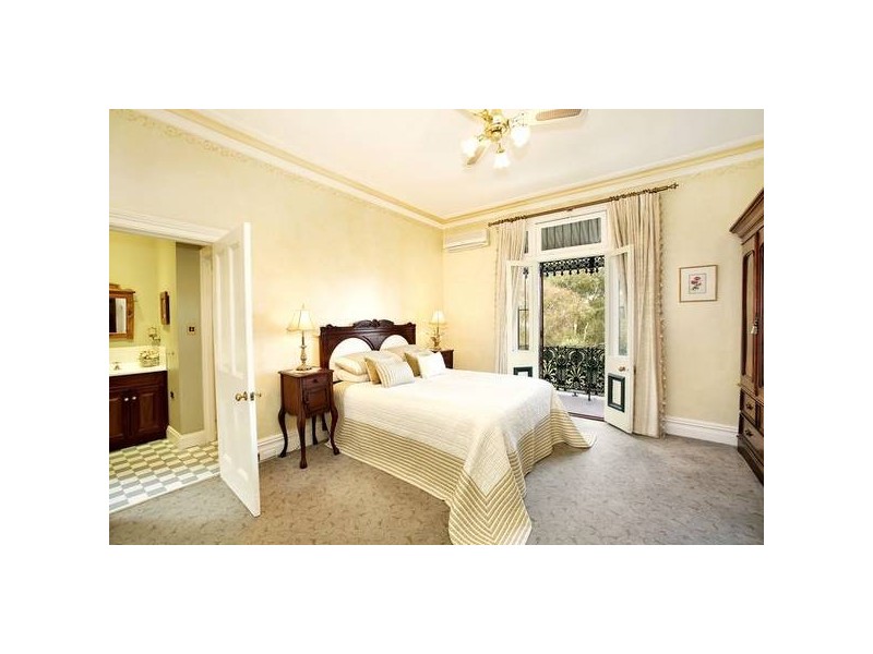 4 Railway Street, Petersham NSW 2049