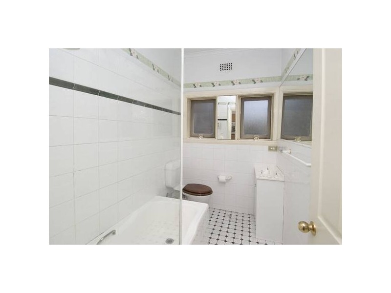 4/106 Norton Street, Ashfield NSW 2131