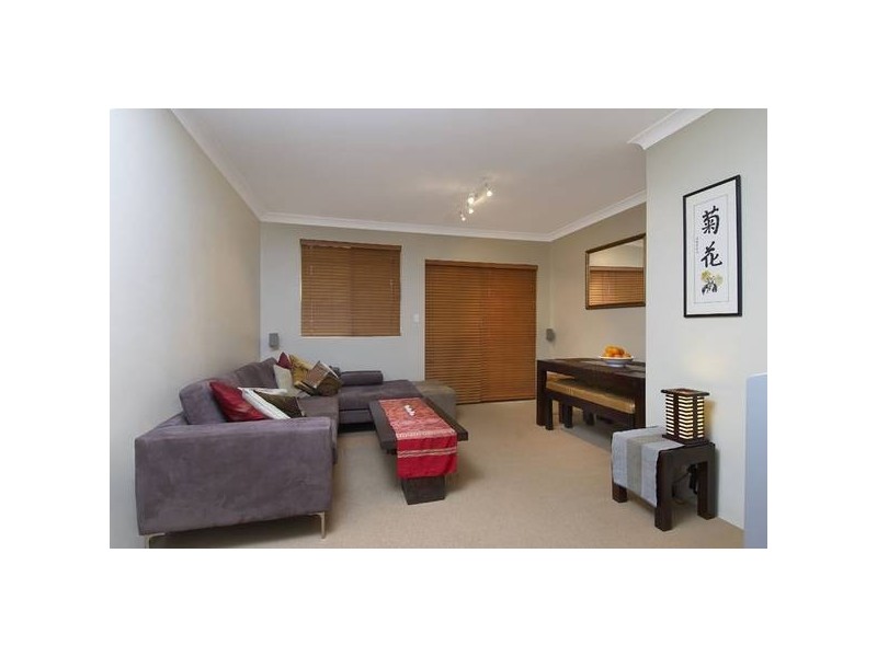 17/79 The Boulevarde (Lewisham Border), Dulwich Hill NSW 2203
