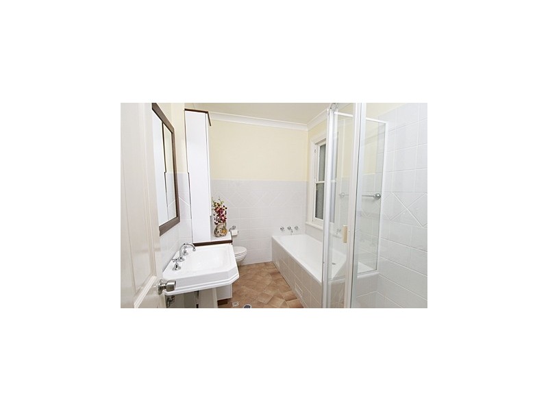 22 Macarthur Parade, Dulwich Hill NSW 2203