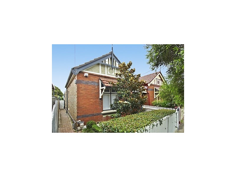 6 Kroombit St, Dulwich Hill NSW 2203