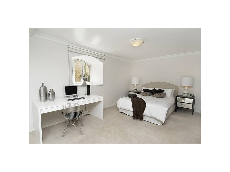 3/2-4 Sugar House Rd, Hurlstone Park NSW 2193