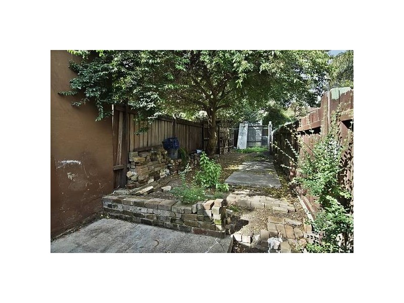 19 Denison Road, Lewisham NSW 2049