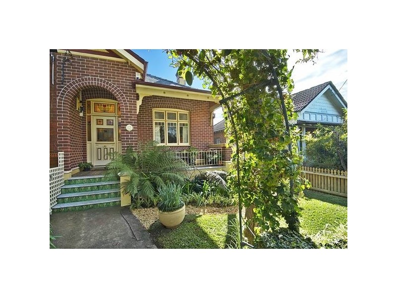 12 Gould Avenue, Lewisham NSW 2049