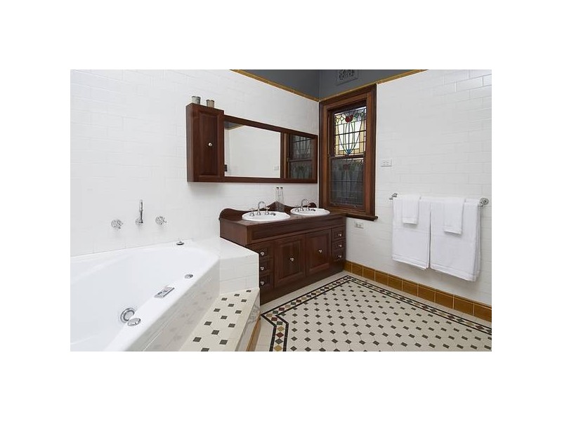 12 Gould Avenue, Lewisham NSW 2049