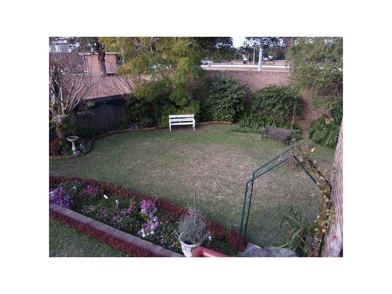 2/22 Alma Street, Ashfield NSW 2131