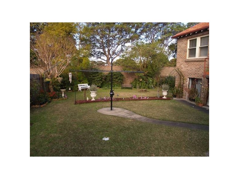 2/22 Alma Street, Ashfield NSW 2131