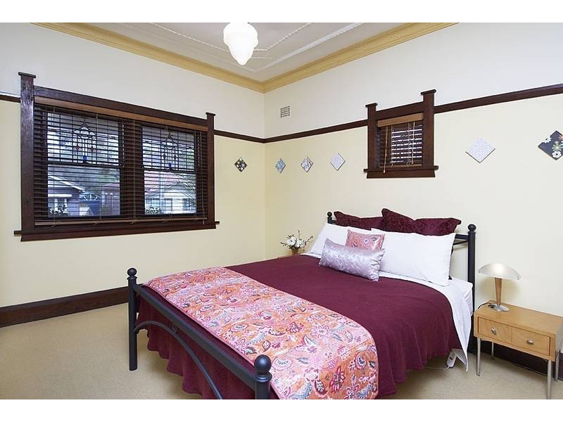 14 Elizabeth Avenue, Dulwich Hill NSW 2203